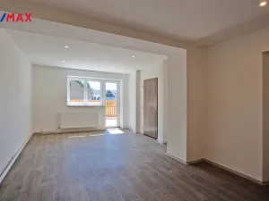 Prodej rodinného domu, Stráž nad Ohří, 200 m2