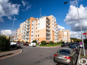 Pronájem bytu 2+kk, Praha, U pramene, 49 m2