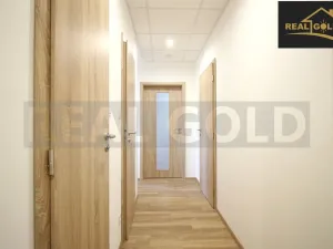 Pronájem bytu 2+1, Třebíč, Obránců míru, 54 m2