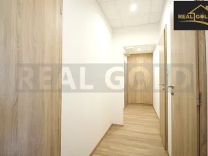 Pronájem bytu 2+1, Třebíč, Obránců míru, 54 m2