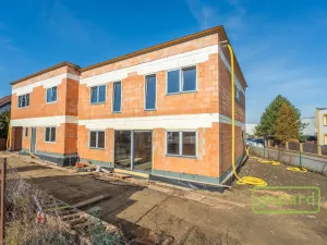 Prodej rodinného domu, Praha - Vinoř, 195 m2