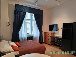 Pronájem bytu 1+kk, Praha - Nové Město, Hálkova, 31 m2