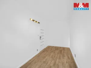 Pronájem bytu 3+1, Hradec Králové - Slezské Předměstí, Severní, 62 m2