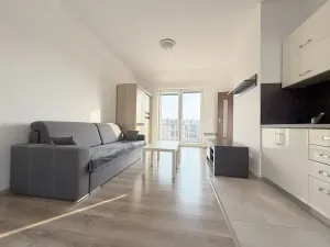Pronájem bytu 2+kk, Praha - Záběhlice, Ke skalkám, 36 m2