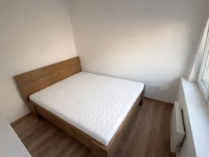 Pronájem bytu 2+kk, Praha - Záběhlice, Ke skalkám, 36 m2