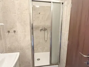 Pronájem bytu 2+kk, Praha - Záběhlice, Ke skalkám, 36 m2