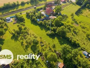 Prodej pozemku pro bydlení, Police, 2025 m2