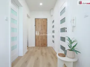 Prodej bytu 3+1, Liberec - Liberec VI-Rochlice, Na Jezírku, 70 m2