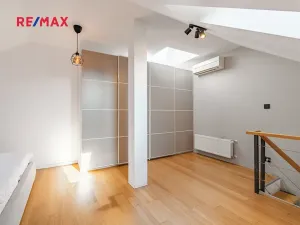 Prodej bytu 3+kk, Praha - Vršovice, Přípotoční, 110 m2