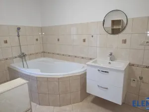 Prodej rodinného domu, Bělá pod Pradědem - Domašov, 228 m2