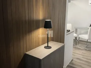 Pronájem bytu 3+kk, Praha - Hostivař, Hornoměcholupská, 68 m2