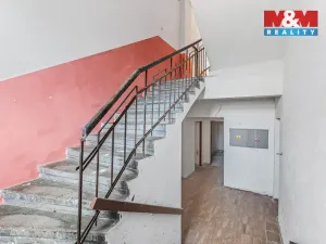 Prodej obchodního prostoru, Louny, Husova, 744 m2