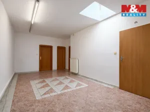 Pronájem bytu 2+kk, Opava - Město, Dolní náměstí, 94 m2