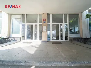 Prodej bytu 1+kk, Praha - Strašnice, Černokostelecká, 26 m2