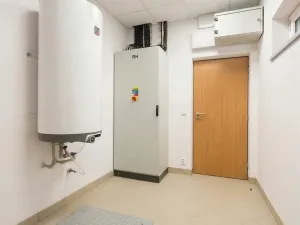 Prodej skladu, Valašské Meziříčí - Bynina, 767 m2