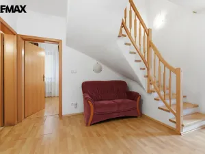 Prodej rodinného domu, Karlovy Vary, Slovenská, 137 m2