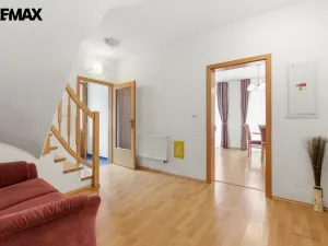 Prodej rodinného domu, Karlovy Vary, Slovenská, 137 m2