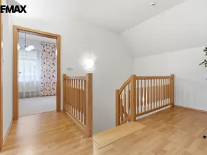 Prodej rodinného domu, Karlovy Vary, Slovenská, 137 m2