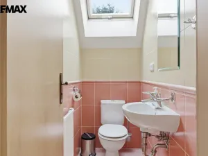 Prodej rodinného domu, Karlovy Vary, Slovenská, 137 m2