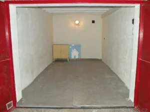 Pronájem garáže, Plzeň, Pařížská, 20 m2