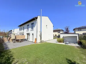 Pronájem rodinného domu, Horoměřice, Karla IV., 94 m2