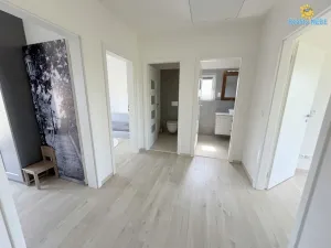 Pronájem rodinného domu, Horoměřice, Karla IV., 94 m2