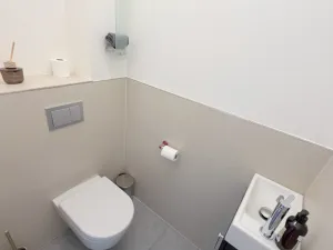 Pronájem rodinného domu, Horoměřice, Karla IV., 94 m2