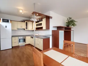 Pronájem bytu 2+kk, Praha - Kbely, Pod Nouzovem, 66 m2