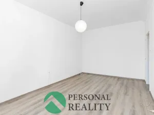 Pronájem bytu 3+1, Pardubice, Benešovo náměstí, 83 m2