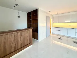 Prodej obchodního prostoru, Praha - Karlín, Za Karlínským přístavem, 73 m2