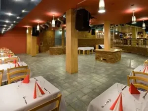 Prodej komerční nemovitosti, Třebíč, Karlovo nám., 5000 m2