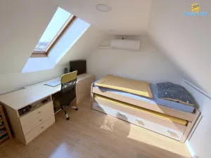 Prodej bytu 4+1, Praha - Březiněves, Bezinková, 110 m2