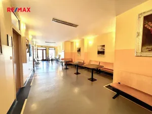 Pronájem kanceláře, Kyjov, Masarykovo náměstí, 21 m2
