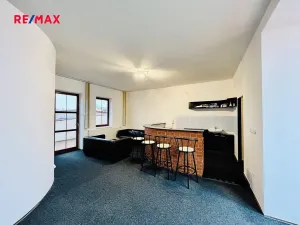 Pronájem kanceláře, Kyjov, 72 m2