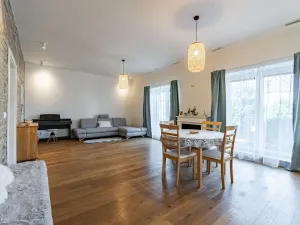 Prodej rodinného domu, Zlín - Kostelec, Lešenská, 200 m2