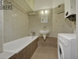 Prodej bytu 2+1, Praha - Žižkov, Ambrožova, 72 m2