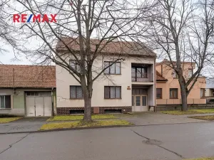 Prodej rodinného domu, Lipov, 180 m2