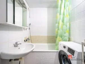 Prodej bytu 2+1, Rosice, Kaštanová, 62 m2