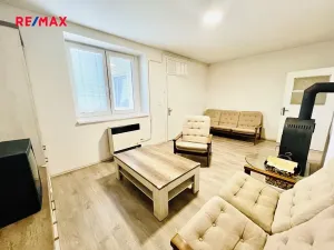 Prodej rodinného domu, Vacenovice, 215 m2