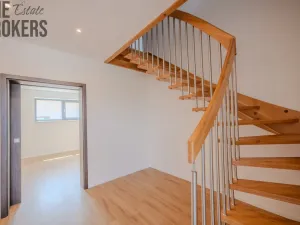 Prodej rodinného domu, Mukařov - Srbín, Bezová, 126 m2