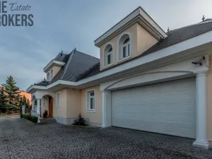 Prodej rodinného domu, Praha - Dolní Měcholupy, U přejezdu, 359 m2