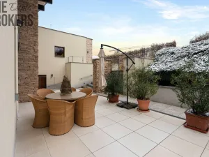 Prodej rodinného domu, Praha - Velká Chuchle, U bažantnice, 720 m2