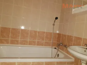 Pronájem bytu 2+1, Jirkov, Ervěnická, 55 m2