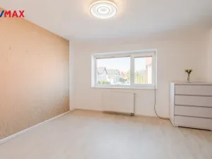 Prodej rodinného domu, Nupaky, K Parku, 115 m2