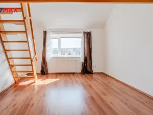 Prodej rodinného domu, Nupaky, K Parku, 115 m2