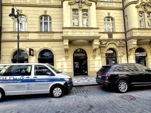 Pronájem obchodního prostoru, Praha - Staré Město, Dlouhá, 86 m2