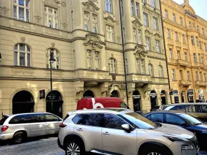 Pronájem obchodního prostoru, Praha - Staré Město, Dlouhá, 86 m2