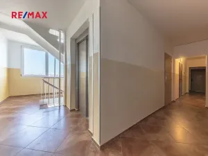 Prodej bytu 2+kk, Praha - Kamýk, Pšenčíkova, 43 m2