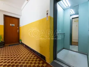 Pronájem bytu 1+kk, Praha - Vinohrady, 24 m2