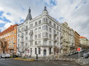 Pronájem bytu 2+kk, Praha - Vršovice, Kodaňská, 55 m2